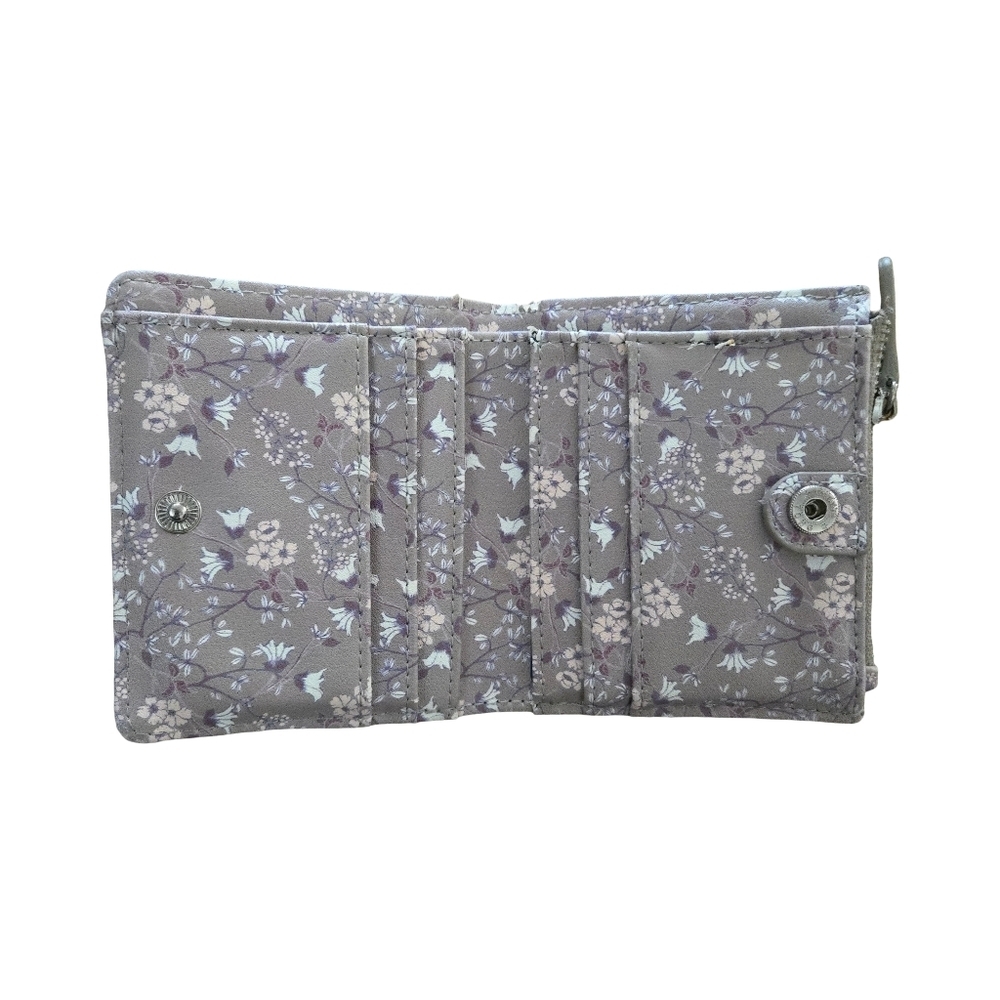Steve Madden Floral Key Holder in Gray and Cream - Picture 3 of 6